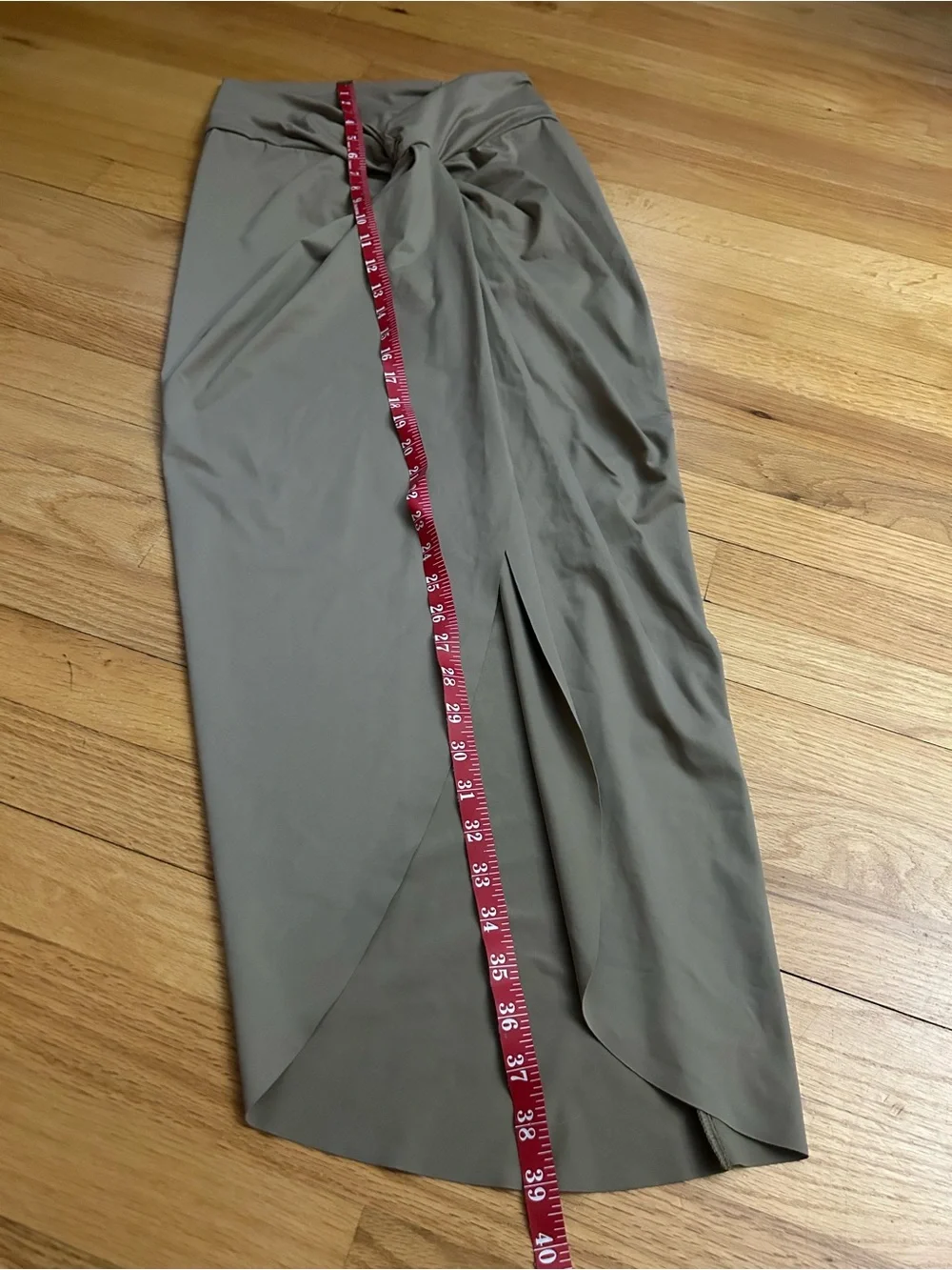 NEW SKIMS Signature Swim Sarong Skirt in Desert Size Small NWT